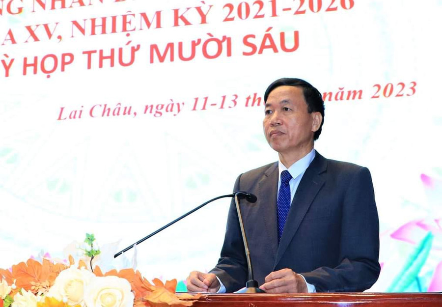 Ông Lê Văn Lương, Chủ tịch UBND tỉnh Lai Châu phát biểu nhận nhiệm vụ.