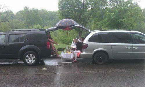 Người yêu không có nhưng lợn phải có một con ảnh 7 Trong cái khó có cái hay.