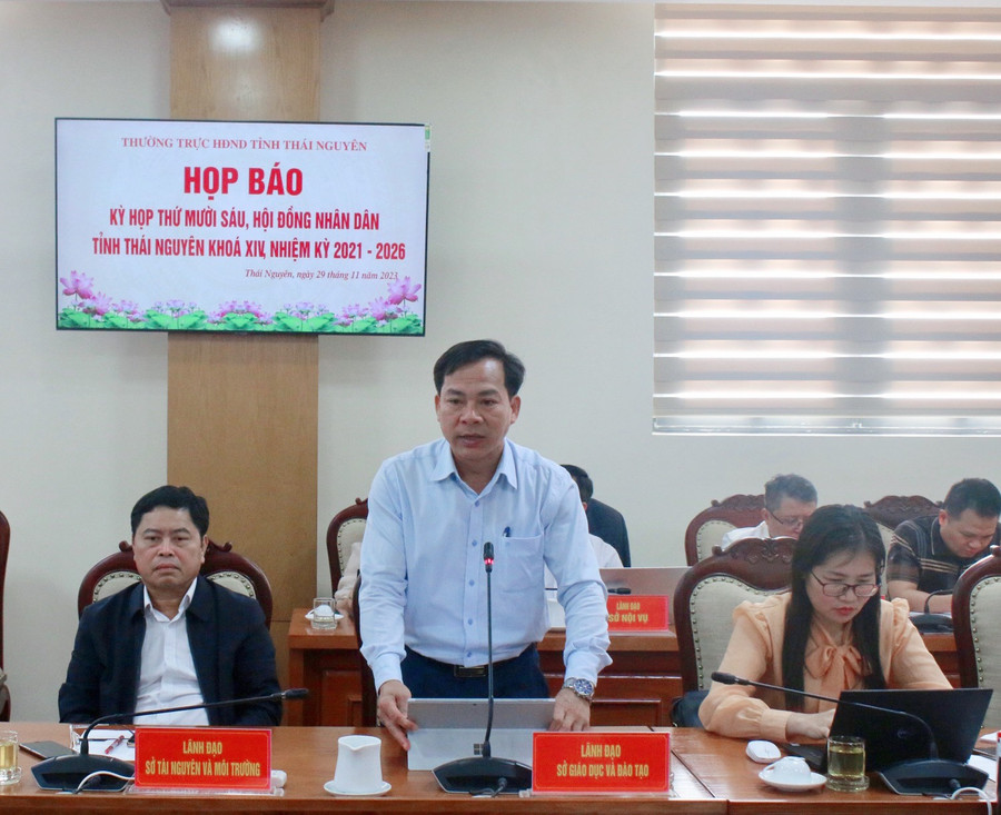 Lãnh đạo Sở GD&amp;ĐT tỉnh Thái Nguyên thông tin về nội dung liên quan đến lĩnh vực giáo dục.