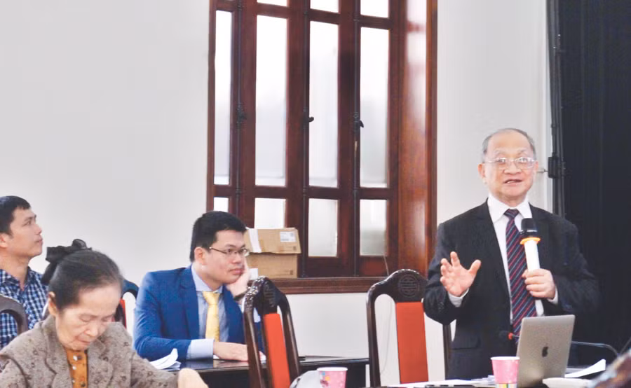 TS Lê Đăng Doanh: “Phải chấp nhận sự khác biệt, phải coi sự khác biệt là một sự đổi mới, chứ không nên coi sự khác biệt là dị dạng”. Ảnh: An Nhiên