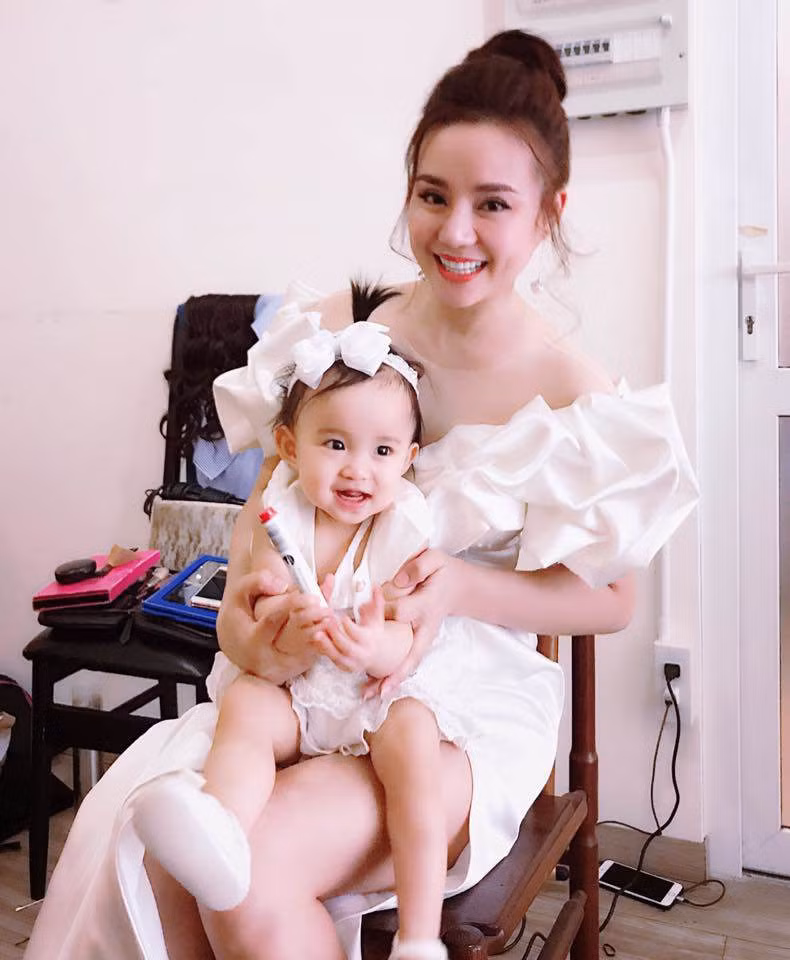 bi to giat chong viet kieu my hon 15 tuoi, cuoc song lam me cua vy oanh gio ra sao? - 6