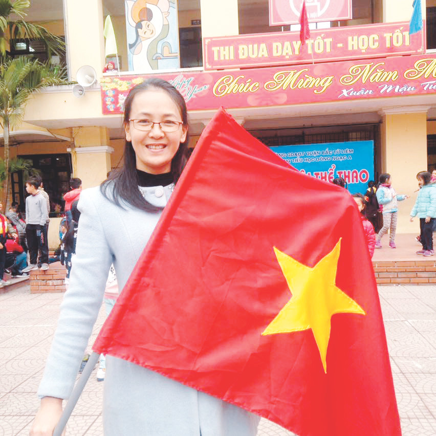 Cô Hồ Thị Hường - giáo viên Trường Tiểu học Đông Ngạc A