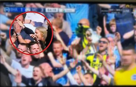 Ghen vô cớ, cô vợ bán bộ sưu tập 1,5 tỷ của chồng với giá chỉ 150.000 đồng ảnh 1 Gia đình - Ghen vô cớ, cô vợ của năm bán bộ sưu tập 1,5 tỷ của chồng với giá chỉ 150.000 đồng