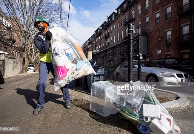 Sốc với lương công nhân dọn vệ sinh tại Mỹ