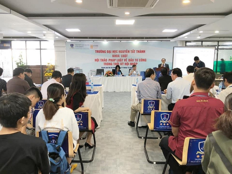 Quang cảnh Hội thảo Pháp luật về đầu tư công trong thời kỳ hội nhập