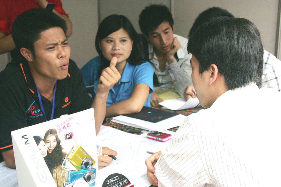 Cơ hội việc làm tốt cũng đồng nghĩa với việc lựa chọn ngành, trường đúng. Ảnh: TG