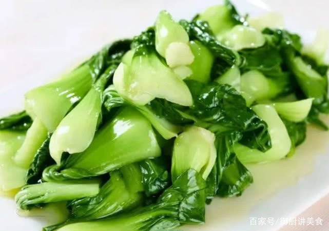 nho 3 meo nay, rau xao luc nao cung gion ngon xanh muot, me chong cung phai khen dau dam - 4