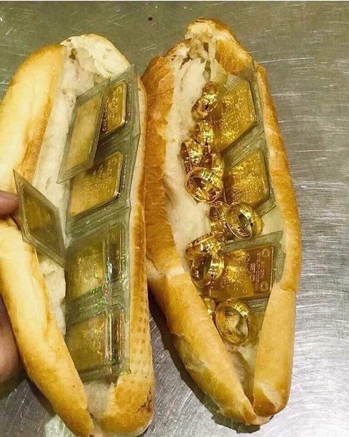 Bữa sáng vàng bạc.