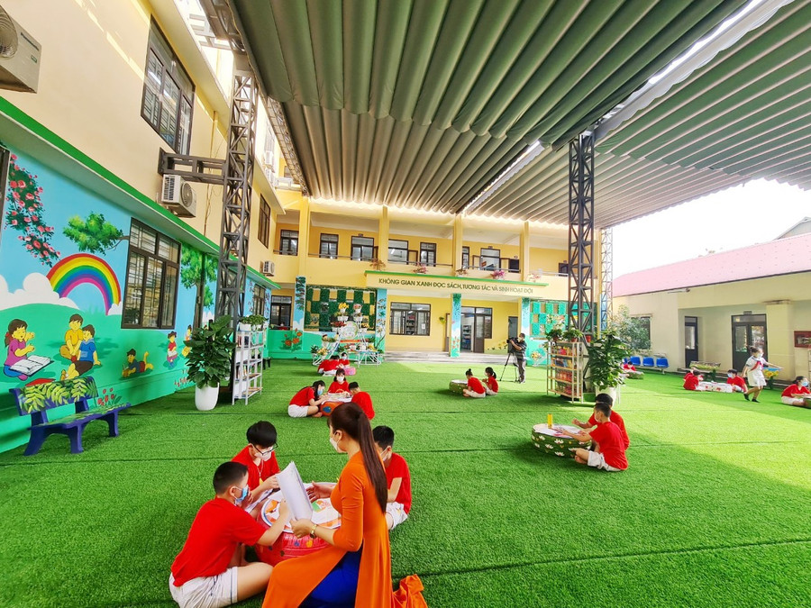 Đây là không gian để tổ chức các buổi sinh hoạt đội, hoạt động của các câu lạc bộ của các em học sinh. Với hơn 8.000 đầu sách, những ấn phẩm được trang bị là những tác phẩm được chọn lọc, đa dạng về thể loại, lĩnh vực.