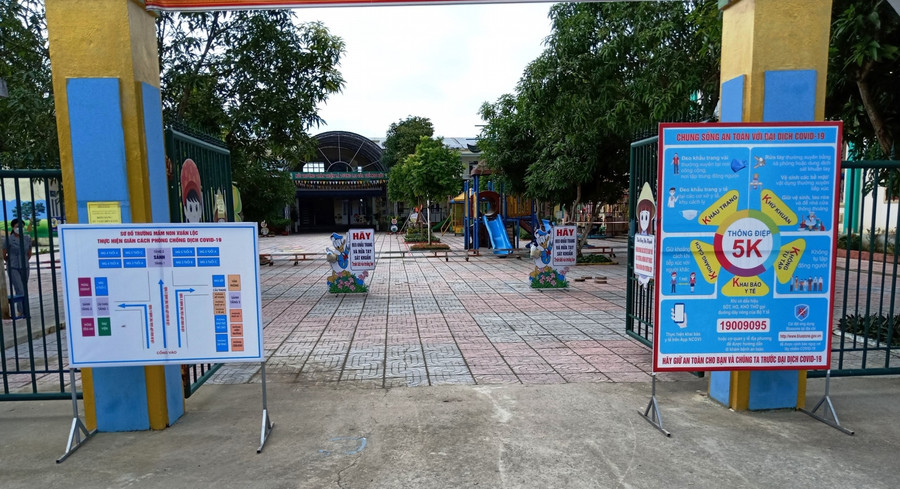 Công tác phòng chống dịch tại trường luôn được đảm bảo. Công tác phòng chống dịch tại trường luôn được đảm bảo.