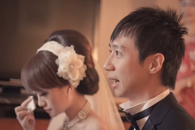 Cưới xong vợ chồng được ở riêng, cả nhà em mừng lắm. Ảnh minh họa.