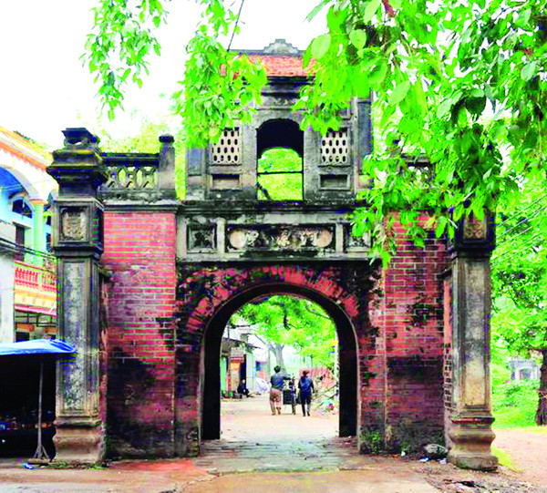 Cổng làng Thổ Hà Cổng làng Thổ Hà