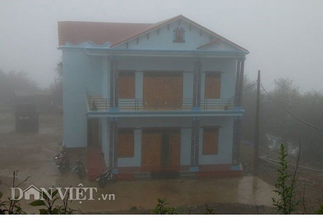 Nhờ chuyển đổi cây trồng, ông Mang xây được căn nhà 2 tầng to nhất bản.