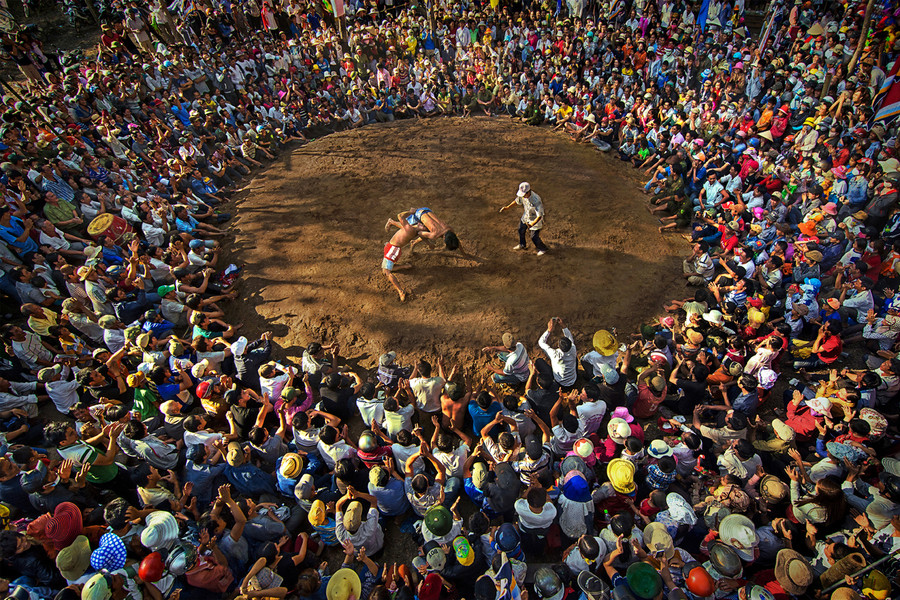 "Festival Nhiếp ảnh Trẻ" là nơi tìm kiếm, phát hiện những tác giả trẻ có những tác phẩm ảnh nghệ thuật sinh động, mới mẻ và ấn tượng. "Festival Nhiếp ảnh Trẻ" là nơi tìm kiếm, phát hiện những tác giả trẻ có những tác phẩm ảnh nghệ thuật sinh động, mới mẻ và ấn tượng.