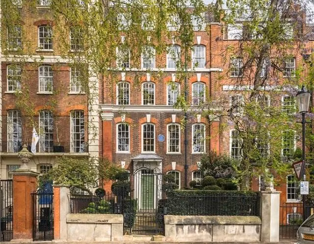 Biet thu xa xi cua nguoi giau thu 9 the gioi hinh anh 2 