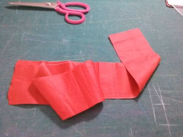 20181020-thay-con-dau-len-lut-bo-mieng-vai-do-vao-vi-me-chong-cam-nin-khi-biet-ly-do-1