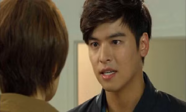 Chồng nhất quyết bỏ vợ cưới bồ vì tình yêu đích thực, thế nhưng chưa được nửa năm đã khóc không ra nước mắt”-1