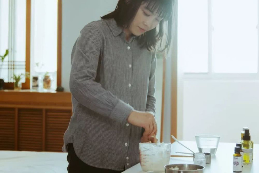 Cô gái Yu Yuan và bạn trai đã thực hiện cuộc sống không rác thải. Cuộc sống không rác thải của cặp đôi trẻ khiến nhiều người ngưỡng mộ