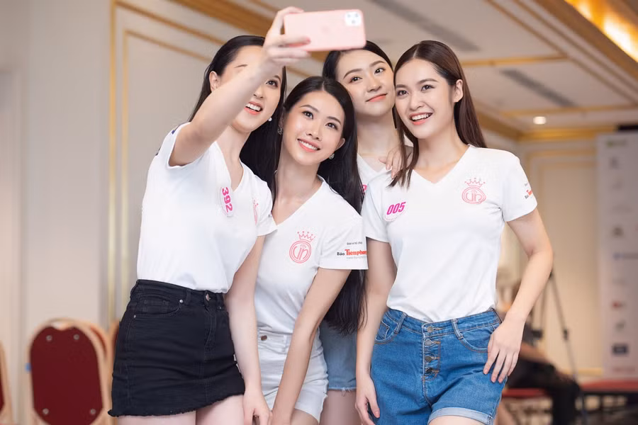 Vì sao thí sinh Hoa hậu Việt Nam phải học nhảy? ảnh 3