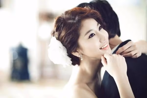 Đừng cằn nhằn đàn ông vô tâm nữa, chị em từng lắng nghe những điều này từ chồng chưa? ảnh 1