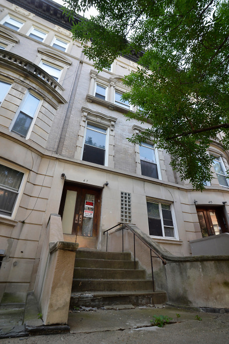 Nhà trăm tỷ để phế liệu Ngã ngửa biệt thự triệu USD của nữ tỷ phú ve chai