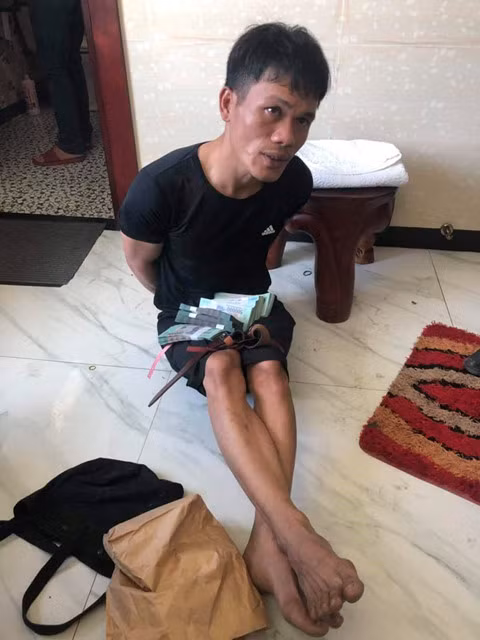 Nghi phạm trộm hơn 8 tỉ đồng đã vô hiệu hóa 6 camera an ninh - ảnh 1