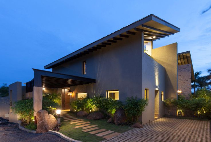 Hiện đại, lạ mắt Hiện đại, lạ mắt