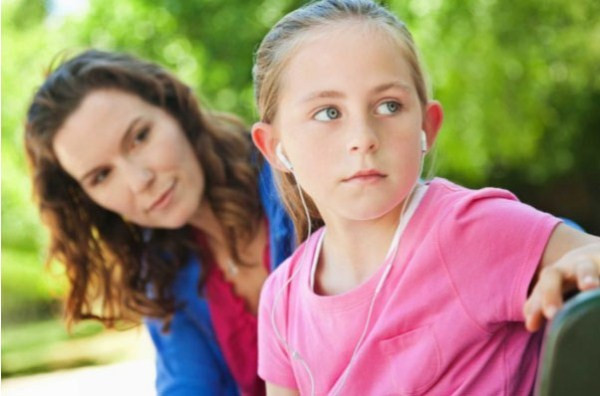 Ảnh: iStock 6 cách nhận biết con bị bắt nạt tại trường