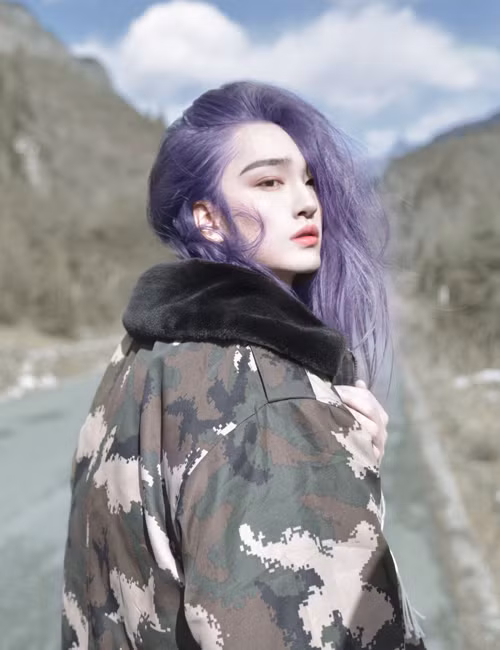 my-nam-toc-dai-khien-con-gai-phat-ghen-con-trai-dien-dao-12