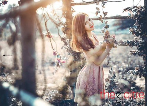 9x xinh đẹp tâm sự “Khi mình nói với mọi người là mình sinh năm 1999 vẫn còn là một nữ sinh cấp thì mọi người hoàn toàn ngạc nhiên và có những người không tin bảo mình đang đùa (cười)". 9x xinh đẹp tâm sự “Khi mình nói với mọi người là mình sinh năm 1999 vẫn còn là một nữ sinh cấp thì mọi người hoàn toàn ngạc nhiên và có những người không tin bảo mình đang đùa (cười)".