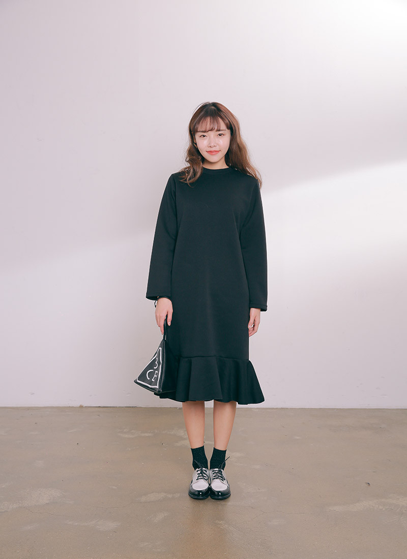 Giới trẻ Hàn mê mẩn váy midi vintage ảnh 1 Giới trẻ Hàn mê mẩn váy midi vintage