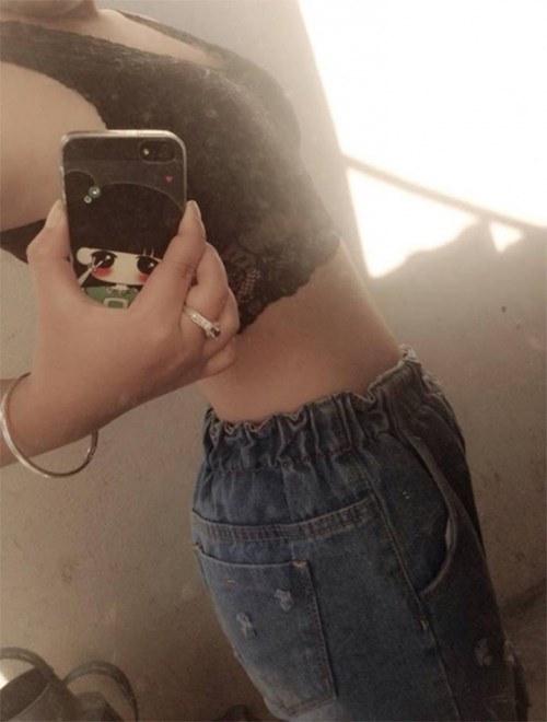 Thiếu nữ Mông và 5 năm “biến hình” từ lọ lem thành hot girl ảnh 5 Thiếu nữ Mông và 5 năm “biến hình” từ lọ lem thành hot girl ảnh 5