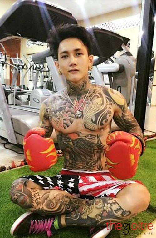 Ngoài sở thích xăm mình, Hoàng Anh còn rất chăm chỉ tập thể hình, rèn luyện thể thao. Ngoài sở thích xăm mình, Hoàng Anh còn rất chăm chỉ tập thể hình, rèn luyện thể thao.