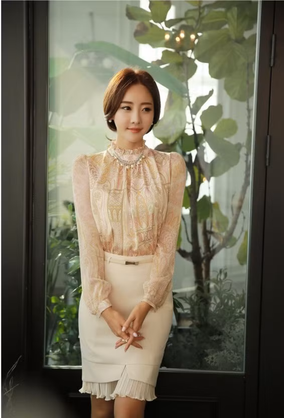 Cuốn hút mọi ánh nhìn vời thời trang công sở phong cách Hàn ảnh 9 Cuốn hút mọi ánh nhìn vời thời trang công sở phong cách Hàn