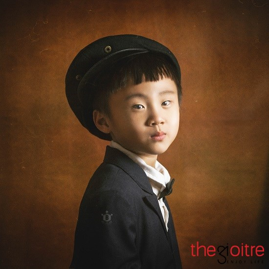 Hỏi Minh Phong sau này bé ước mơ điều gì, bé hồn nhiên trả lời rằng: ‘Con muốn lớn lên trở thành siêu nhân, Sô gô ku. Và cả bác sĩ, bộ đội hoặc họa sĩ cũng được”.