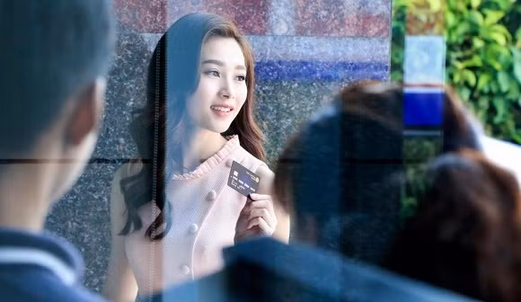 bat ngo voi hinh anh chua qua chinh sua photoshop cua thu thao - 10