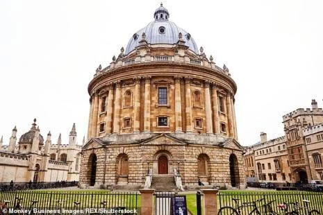 Lạ lùng như câu hỏi tuyển sinh của Đại học Oxford