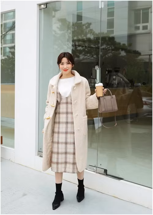 Công thức mặc đẹp "huyền thoại" của công sở khi trời se lạnh - 5