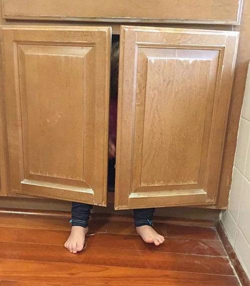 Chỉ tại cái tủ nhỏ thôi.