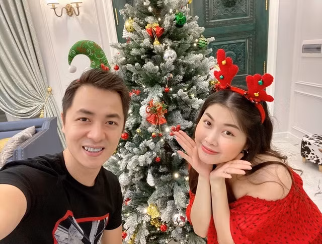 Những bà mẹ showbiz được chồng chiều như bà hoàng, sống trong biệt thự sang chảnh khiến dân tình chỉ biết ghen tỵ