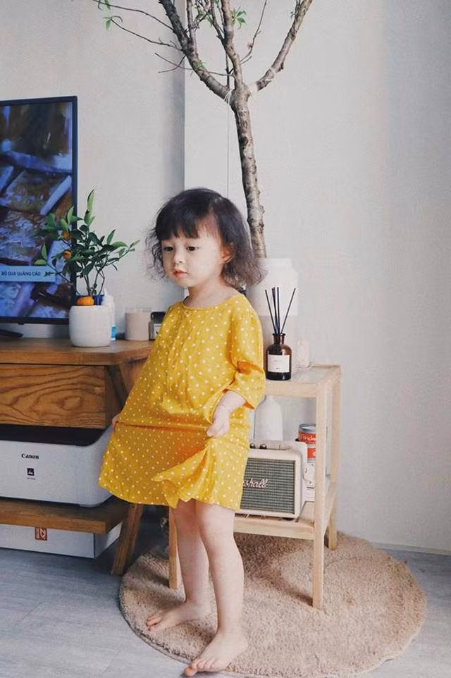 Con gái hot mom Hà Nội sành điệu không kém “tiểu công chúa” nhà Đặng Thu Thảo ảnh 9