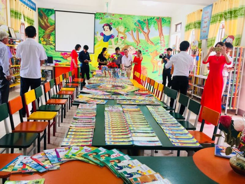 Hệ thống thư viện ở các trường tiểu học được đầu tư khang trang.