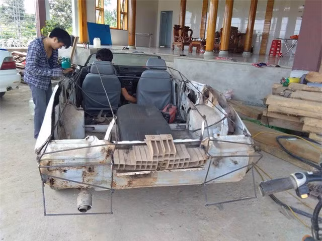 Nguyên bản từ chiếc xe cũ