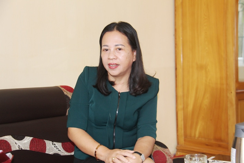 Lãnh đạo trường cho biết, sẽ cho cháu trở lại trường sớm và cho giáo viên phụ đạo thêm.