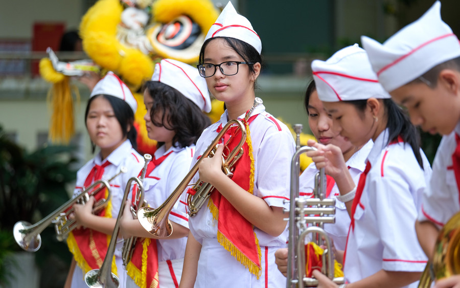 Ngày khai giảng được các trường ví như ngày tết của năm học mới, học sinh chuẩn bị kỹ lưỡng tiết mục nghi thức.