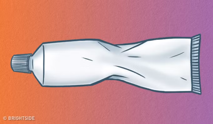 Chuyên gia tâm lý bật mí bí mật về bạn qua cách bóp kem đánh răng ảnh 2 Chuyên gia tâm lý bật mí bí mật về bạn qua cách bóp kem đánh răng - 1