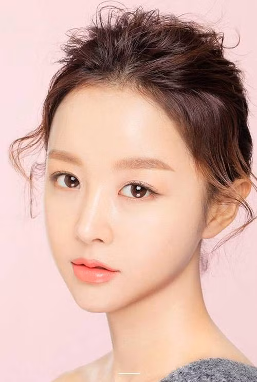 Sốc trước gương mặt xuống sắc trầm trọng, không thể nhận ra của Nam Em-7