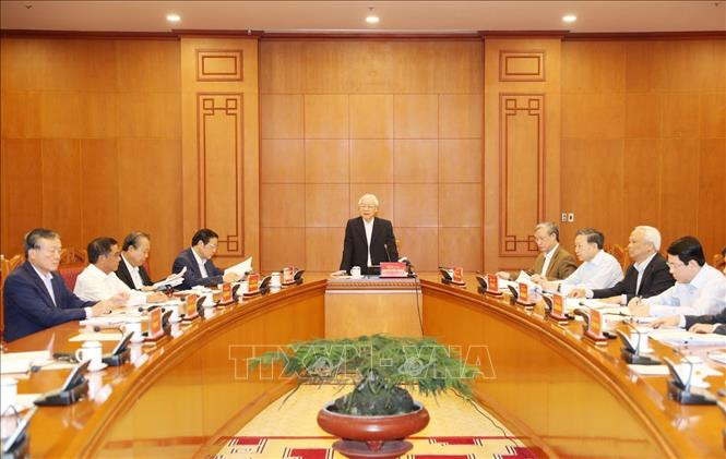 Một cuộc họp của Thường trực Ban Chỉ đạo Trung ương về phòng, chống tham nhũng, dưới sự chủ trì của Tổng Bí thư, Chủ tịch nước Nguyễn Phú Trọng, Trưởng Ban Chỉ đạo. Một cuộc họp của Thường trực Ban Chỉ đạo Trung ương về phòng, chống tham nhũng, dưới sự chủ trì của Tổng Bí thư, Chủ tịch nước Nguyễn Phú Trọng, Trưởng Ban Chỉ đạo.