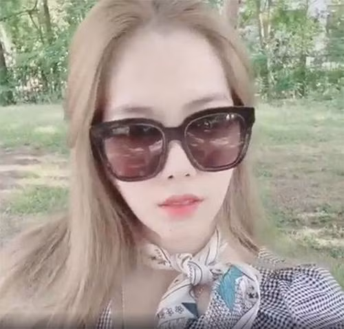 Sốc trước gương mặt xuống sắc trầm trọng, không thể nhận ra của Nam Em-2