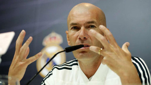Zidane đang đối mặt với một núi trở ngại tại Real Madrid. Zidane đang đối mặt với một núi trở ngại tại Real Madrid.